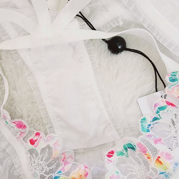 For Love and Lemons Outline White Rainbow Floral High Waisted Panty XXS NWT - Picture 7 of 13